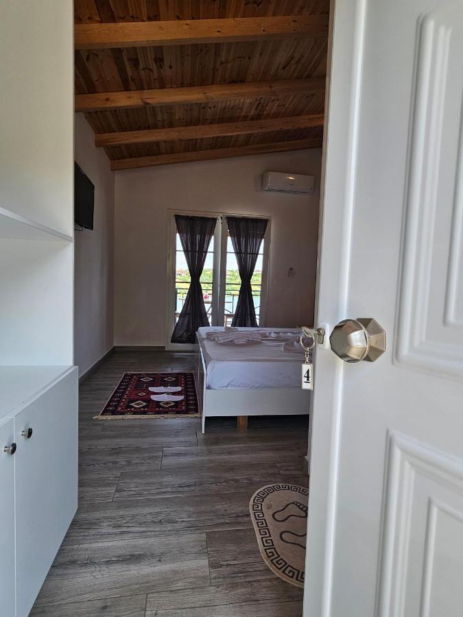 Bujtina Zejtaria Agroturizem 5* Belsh